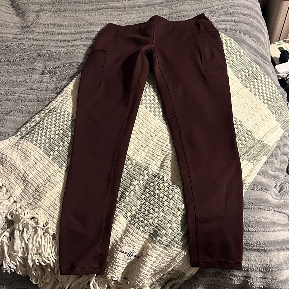 Women’s Fitted Carhartt pants